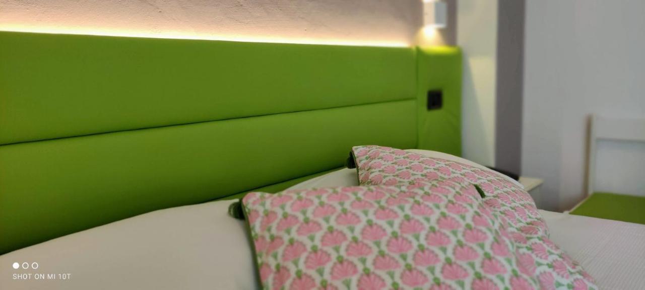 Hotel Villa Platani Riccione Eksteriør bilde