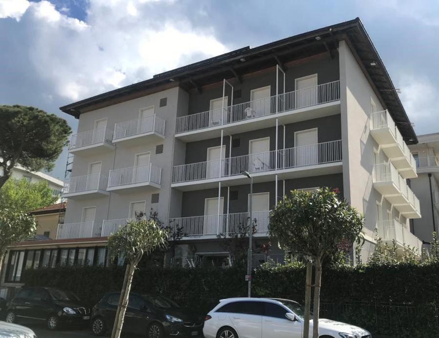 Hotel Villa Platani Riccione Eksteriør bilde